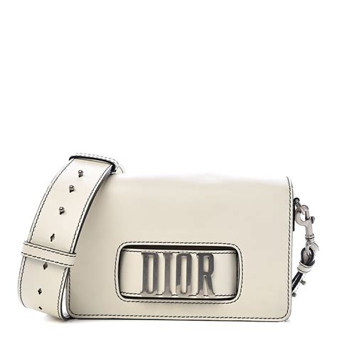 CHRISTIAN DIOR Smooth Calfskin Dio(r)evolution Flap Bag Off 